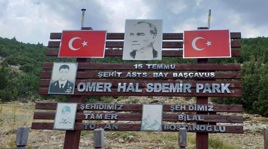 Büyük saygısızlık! Türk bayrağına silahla ateş ettiler