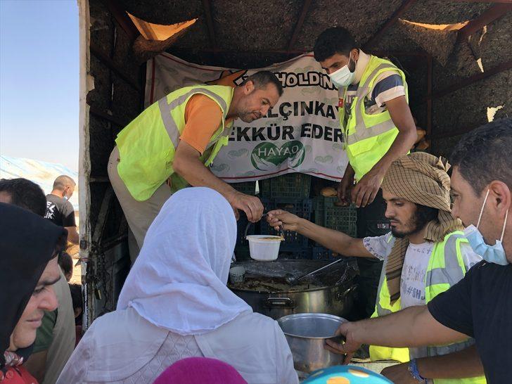 Afrin bölgesindeki ihtiyaç sahiplerine, Hatay'dan her gün sıcak yemek yardımı yapılıyor G3