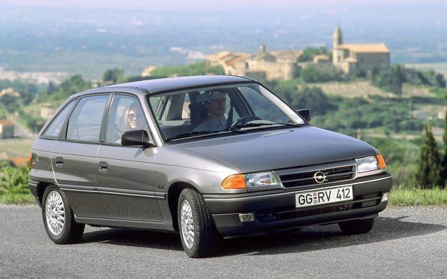 Opel-Astra-F-1991