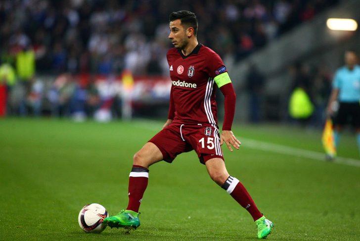 Feyenoord'da Oğuzhan Özyakup antrenmanlara katılmadı G5