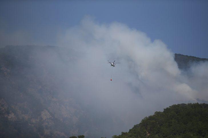 GÜNCELLEME - Kazdağları'nda çıkan orman yangınına havadan ve karadan müdahale ediliyor G1