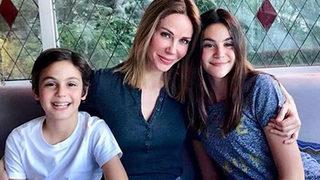 Demet Şener kızı ve oğlunu paylaştı! Ablası gibisin