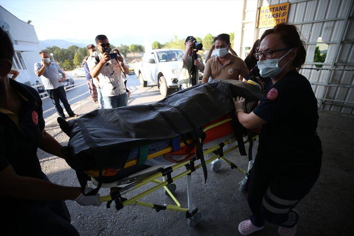 GÜNCELLEME 3 - Kazdağları'nda çıkan orman yangınının ilerlemesi önlendi, müdahale sürüyor G5