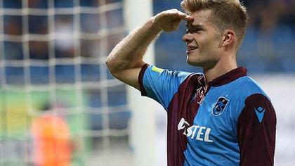 Alexander Sörloth, Real Sociedad'a kiralandı