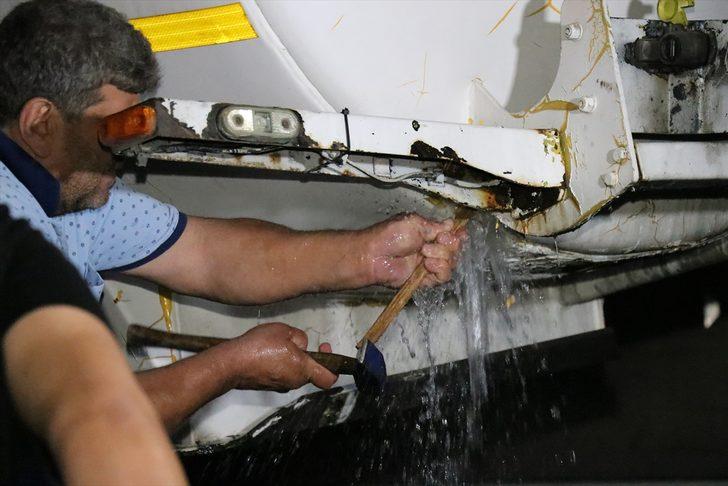 Bolu Dağı'nda, tankerden yola sızan metanol ulaşımda aksamaya neden oldu G1