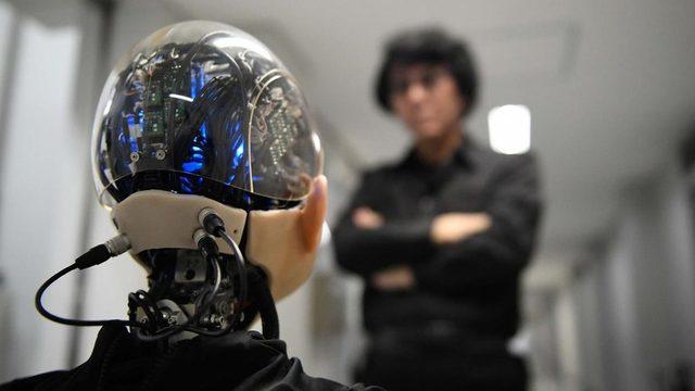 Robot mühendisi Hiroshi Ishiguro, Ibuki adını verdiği 10 yaşında bir çocuk android yarattı