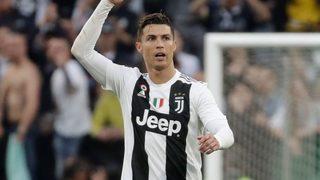 Cristiano Ronaldo’nun kız kardeşleri güzellikleri ile büyüledi