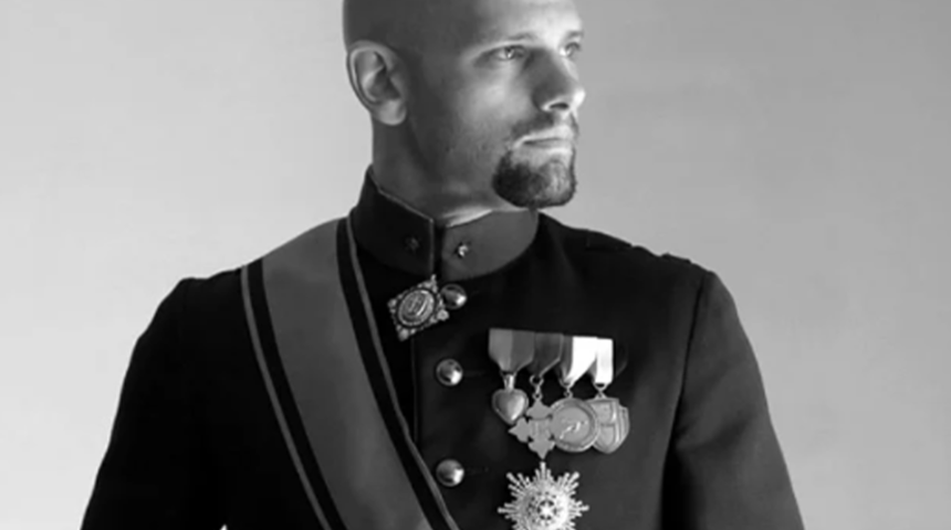 Daha önce duymadığınıza eminiz! ‘Burada yaşanmaz’ dedi, kendi ulusunu kurdu