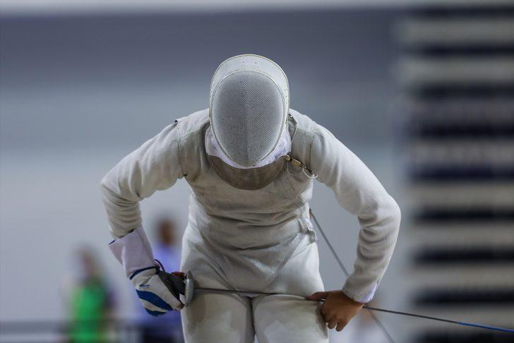 Eskrimde Federasyon Kupası müsabakaları İzmir'de başladı G2