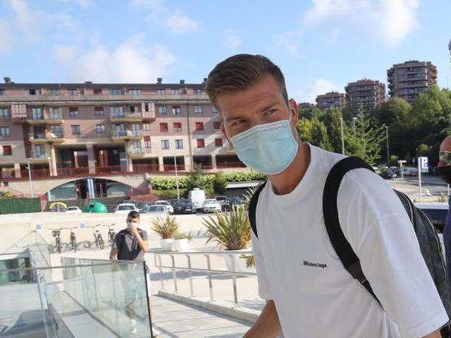 Sörloth, Real Sociedad'a imza atmak için geldi!