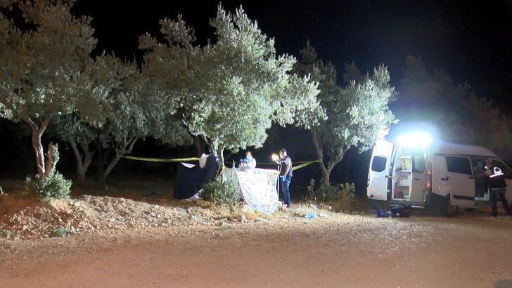 Zeytinlik alanda fenalaşarak düştü! Polis arkadaşının peşinde G2