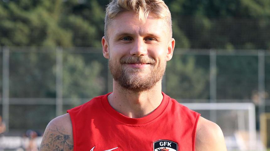 Alexander Merkel: Ben bir takım oyuncusuyum