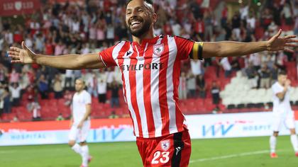  Yasin Öztekin: Tekrar Süper Lig’de oynamak istiyorum