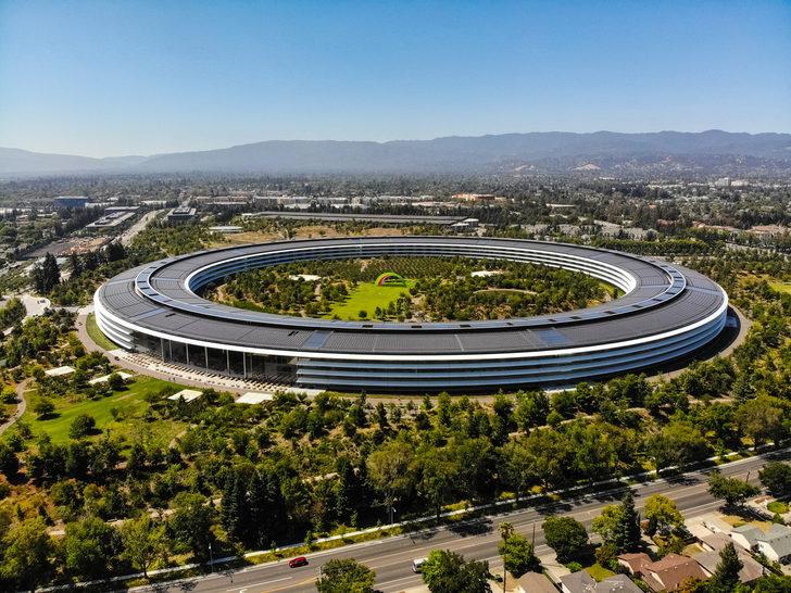Apple anketi engellemeye çalışmıştı: Kadınlara daha az ödüyorlar