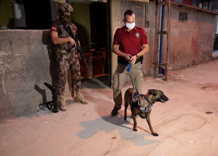 Adana'da uyuşturucu operasyonunda 9 zanlı yakalandı G4
