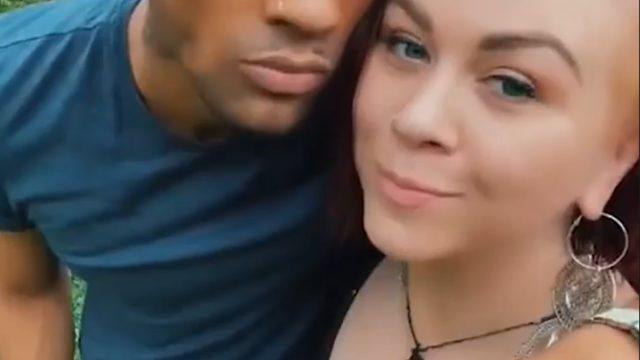 Herkes onları izliyor! Oğlunun arkadaşıyla sevgili olan TikToker kendisini eleştirenlere sert cevap verdi