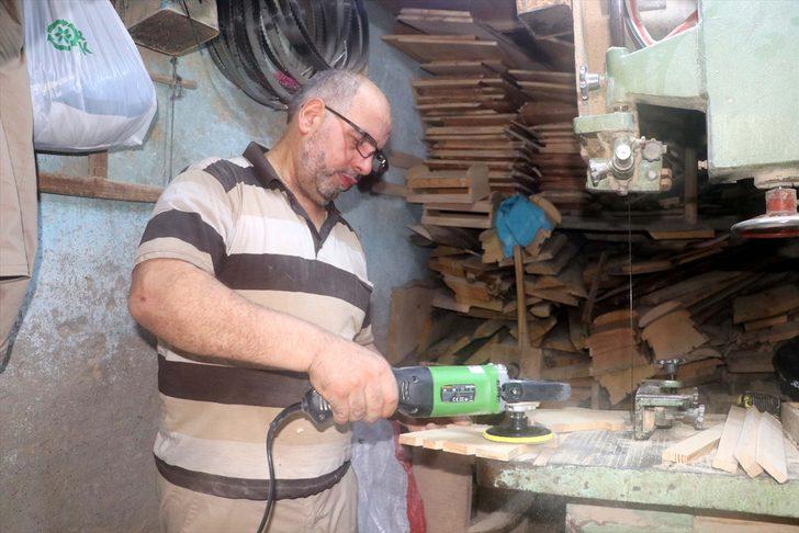 Hataylı usta, tahta beşiklere ilgi azalınca minyatür beşik yapımına yöneldi G4