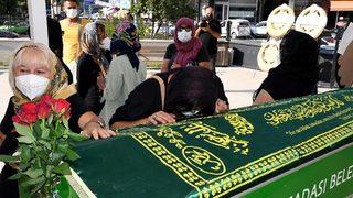 Usta oyuncu Metin Çekmez son yolculuğuna uğurlandı! Vasiyeti yerine getirildi