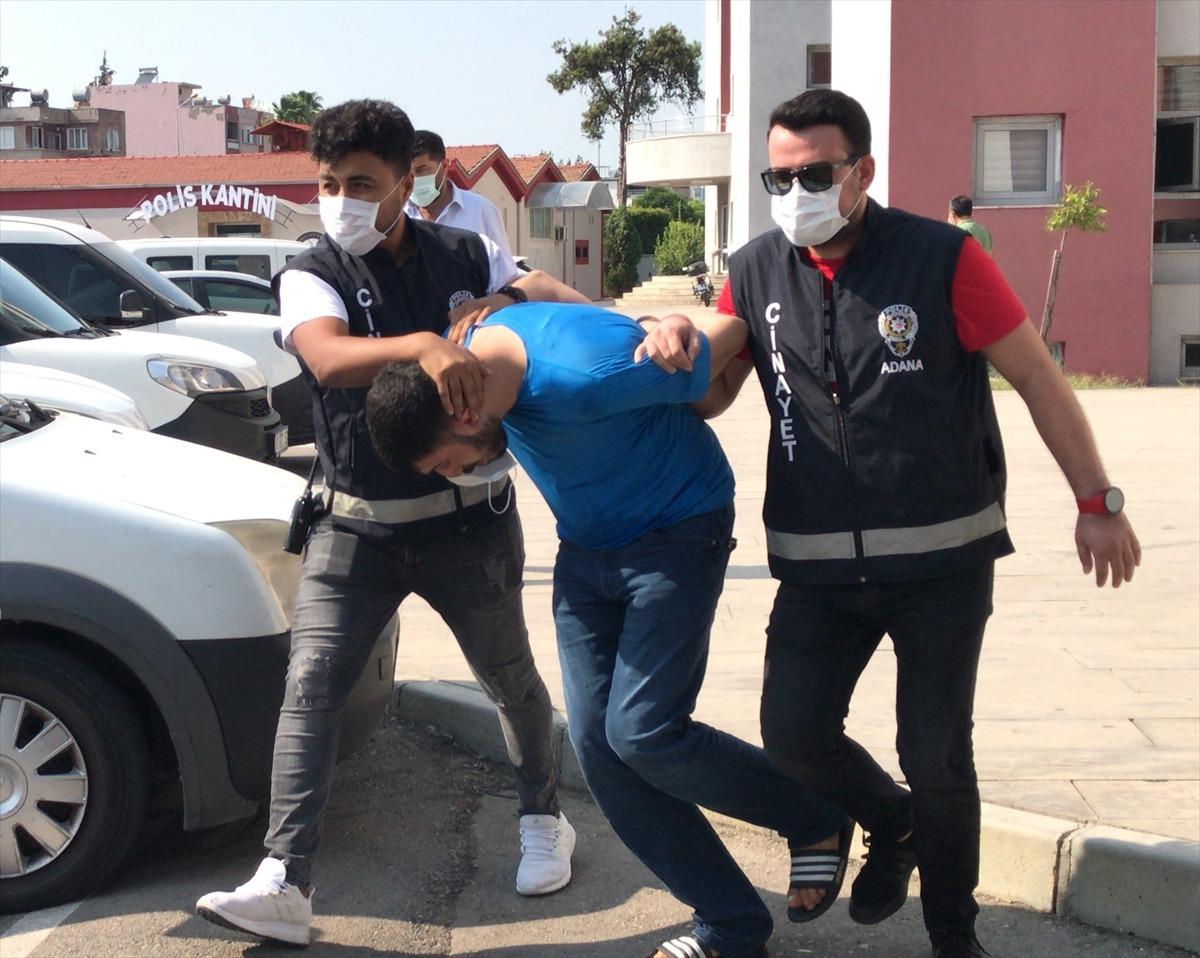 Adana'da bir kişinin &ouml;ld&uuml;ğ&uuml; silahlı saldırıyla ilgili iki zanlı Mersin&rsquo;de yakalandı