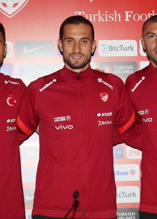 Atletico Madrid, Zeki Çelik'i transfer etmek istiyor