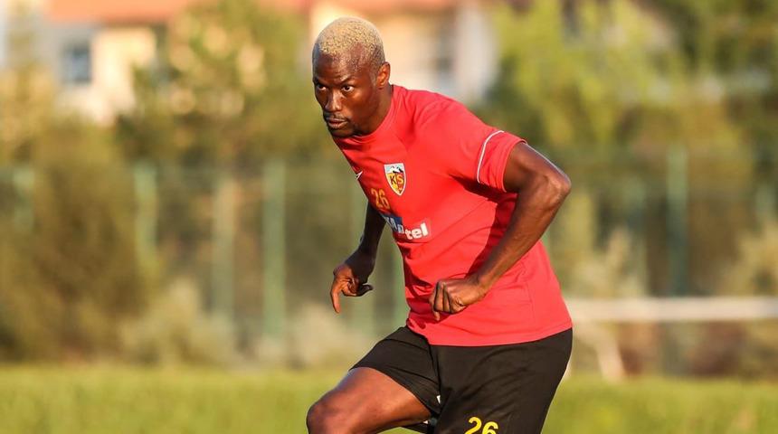 Kayserispor'da Mame Thiam’ın lisansı çıktı