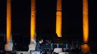 34. Uluslararası İzmir Festivali kapsamında 4 el piyano konseri düzenlendi