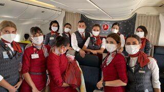 THY'nin tahliye uçuşunda doğum! 10 bin metrede dünyaya geldi