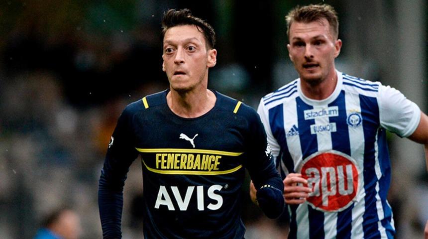 Mesut Özil'den Arteta'ya gönderme