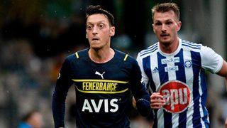 Mesut Özil'den Arteta'ya gönderme