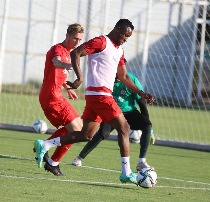 Sivasspor, Göztepe maçının hazırlıklarını tamamladı G4