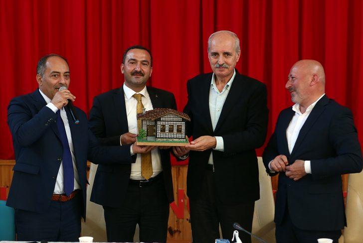 AK Parti Genel Başkanvekili Kurtulmuş, Artvin'de parti yöneticileriyle bir araya geldi: G4