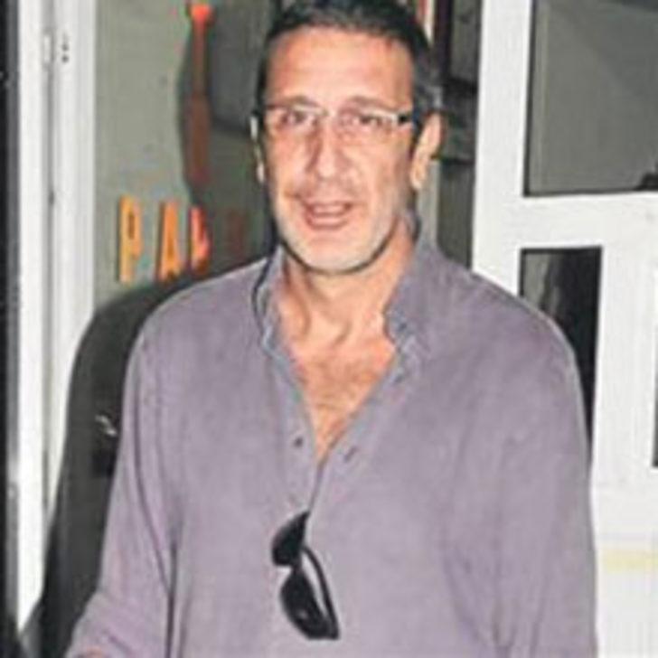 &Uuml;nl&uuml; Sunucu Şaşırttı