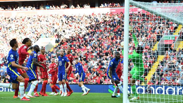 10 kişi Chelsea, Liverpool'a geçit vermedi