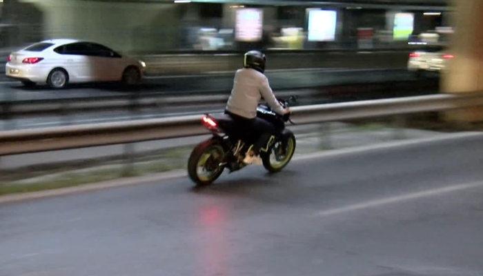 İstanbul'da trafik denetimi: Bir motosiklet sürücüsü böyle kaçtı