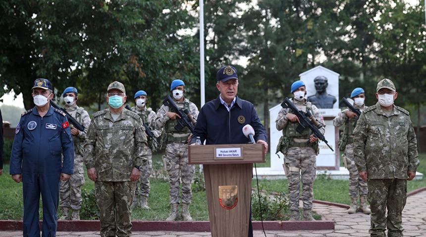 Son Dakika: Bakan Akar'dan Yunanistan'a sert tepki