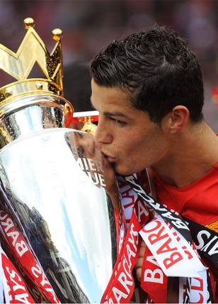 Cristiano Ronaldo'nun haftalığı 5.5 milyon TL