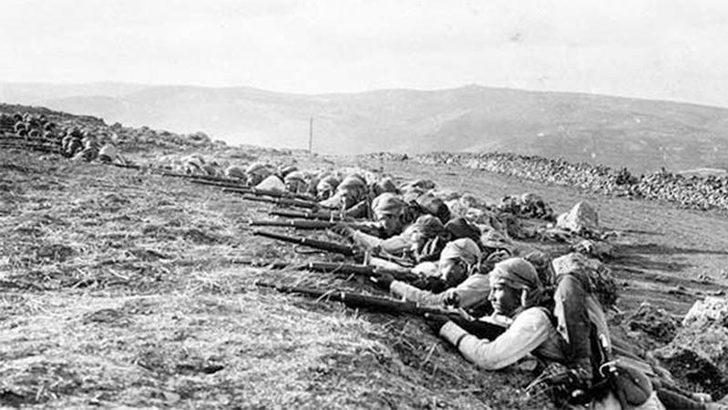 En anlamlı ve en duygusal 30 Ağustos mesajları ve sözleri! 30 Ağustos Zafer Bayramı için anlamlı paylaşımlar... G4