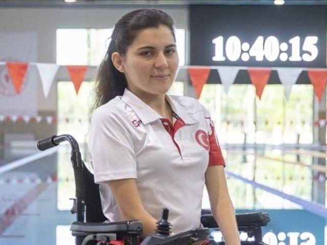 Elif İldem 21 yıllık paralimpik rekorunu kırdı
