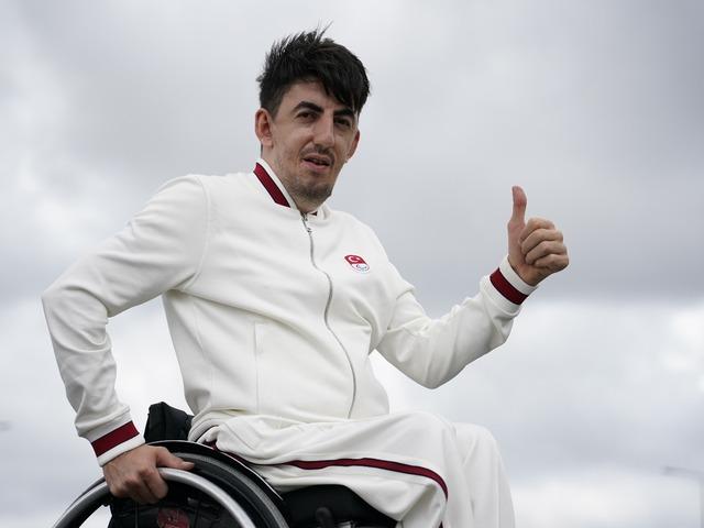 Paralimpik'te ilk altın madalya geldi