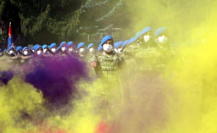 Bolu'daki 30 Ağustos kutlamalarında komandolar marşlarla yürüdü G2