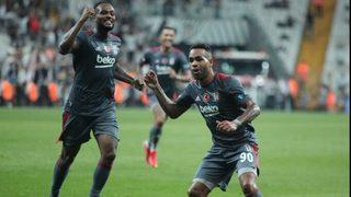 Beşiktaş'ta sakatlık şoku: Alex Teixeira!