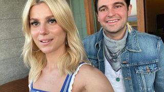 Üvey babasının ölümüyle yıkılan Nazlı Kayı ile Hacı Sabancı'nın düğünü ertelendi