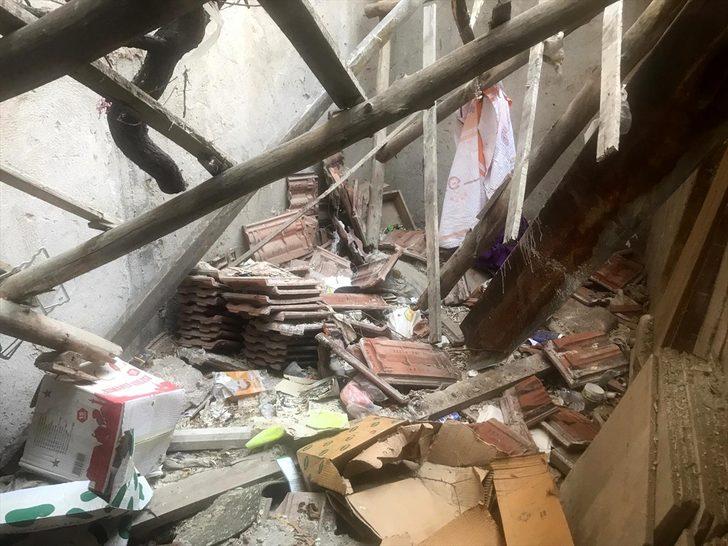 Aksaray'da çarşafları bağlayıp 5. kattaki evlerinin camından inmeye çalışırken düşen genç kız ağır yaralandı G1