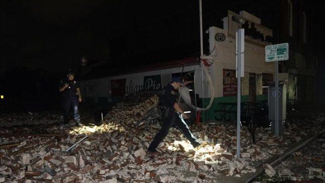 Ida Kasırgası New Orleans'ı Elektriksiz Bıraktı