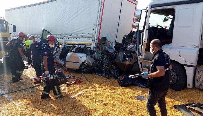 Manisa'da katliam gibi kaza: 3 kişi öldü, çok sayıda kişi yaralandı