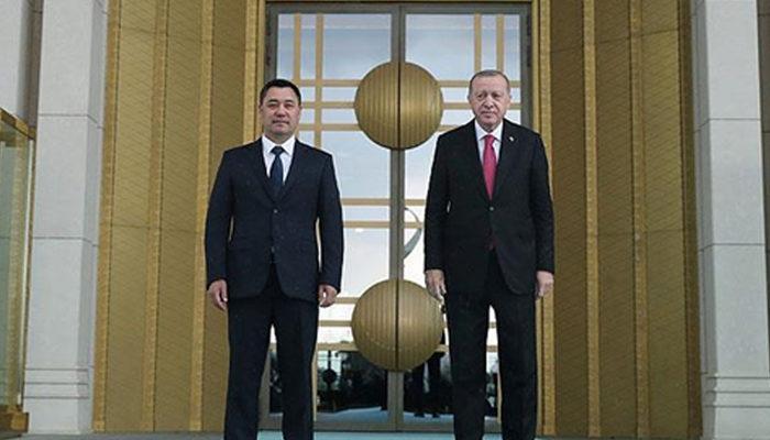 Cumhurbaşkanı Erdoğan, Kırgızistan Cumhurbaşkanı Caparov ile telefonda görüştü