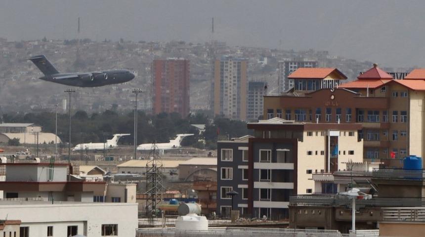 Afganistan: Kabil'den son ABD askerleri de ayrıldı
