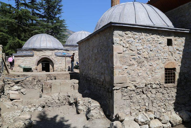 Artvin Gevhernik Kalesi'nde arkeolojik kazı çalışması başlatıldı G4