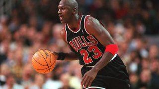 Michael Jordan'ın iç çamaşırı açık artırmaya çıkarıldı