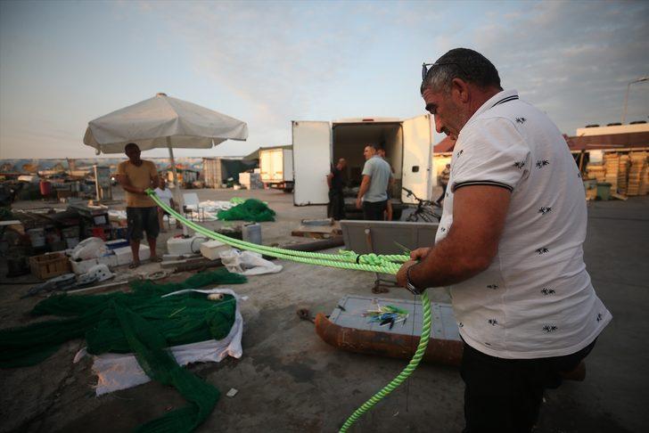 Hazırlıklarını tamamlayan Batı Karadenizli balıkçılar  geri sayıma başladı G2